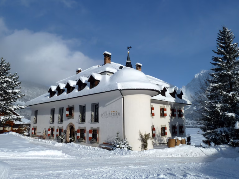 © Ansitz Felsenheim